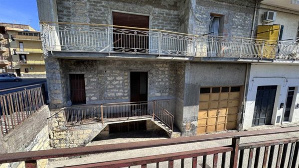 appartamento in affitto a Scordia