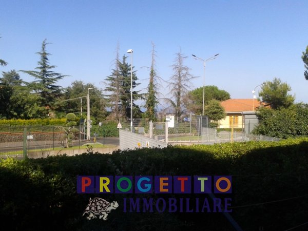 casa indipendente in affitto a Trecastagni