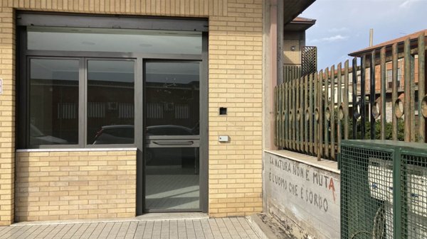 negozio in affitto a Trecastagni