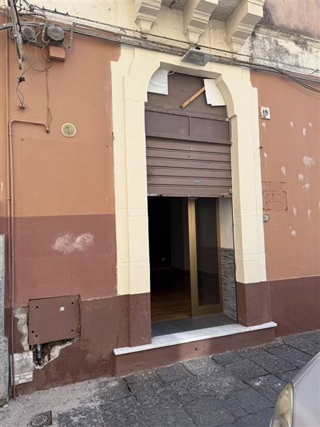 negozio in affitto a Trecastagni