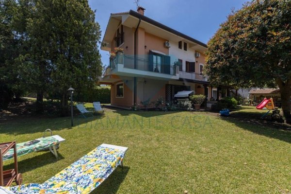 casa indipendente in affitto a Trecastagni