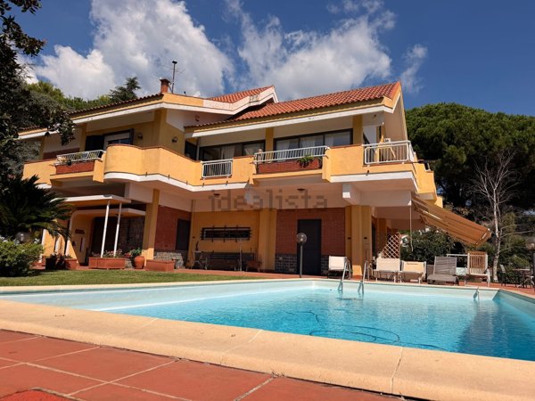 casa indipendente in affitto a Trecastagni
