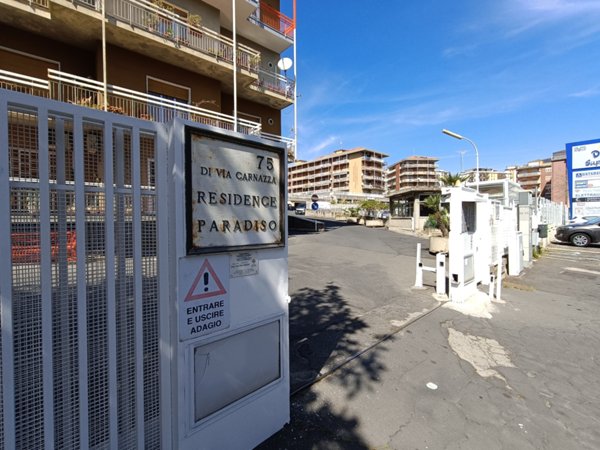 negozio in affitto a Tremestieri Etneo