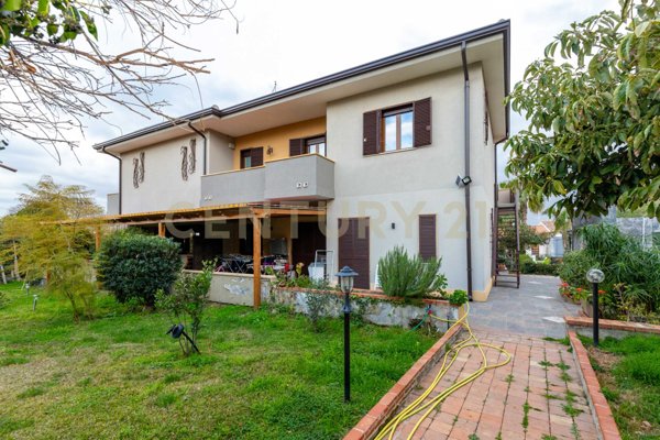 casa indipendente in affitto a Tremestieri Etneo