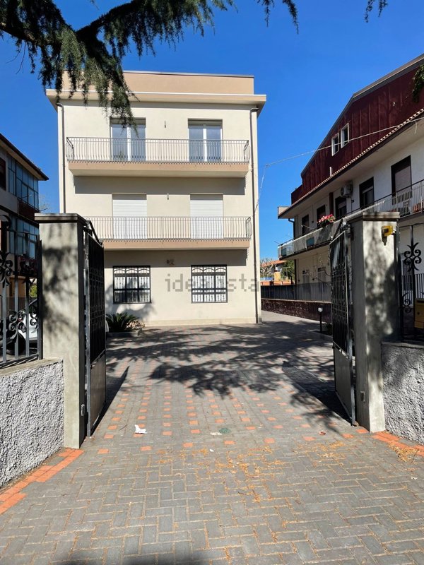 appartamento in affitto a Tremestieri Etneo