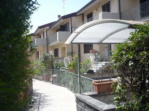 casa indipendente in affitto a Tremestieri Etneo