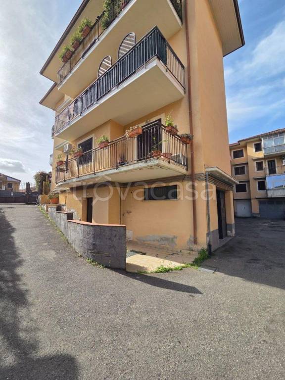 appartamento in affitto a Tremestieri Etneo