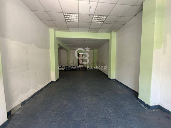 locale commerciale in affitto a Tremestieri Etneo in zona Canalicchio