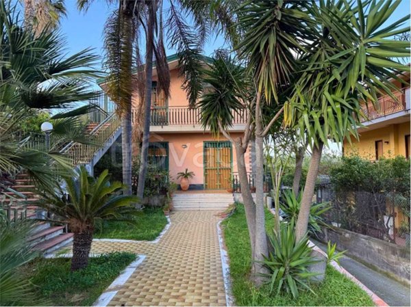 appartamento in affitto a Tremestieri Etneo in zona Canalicchio