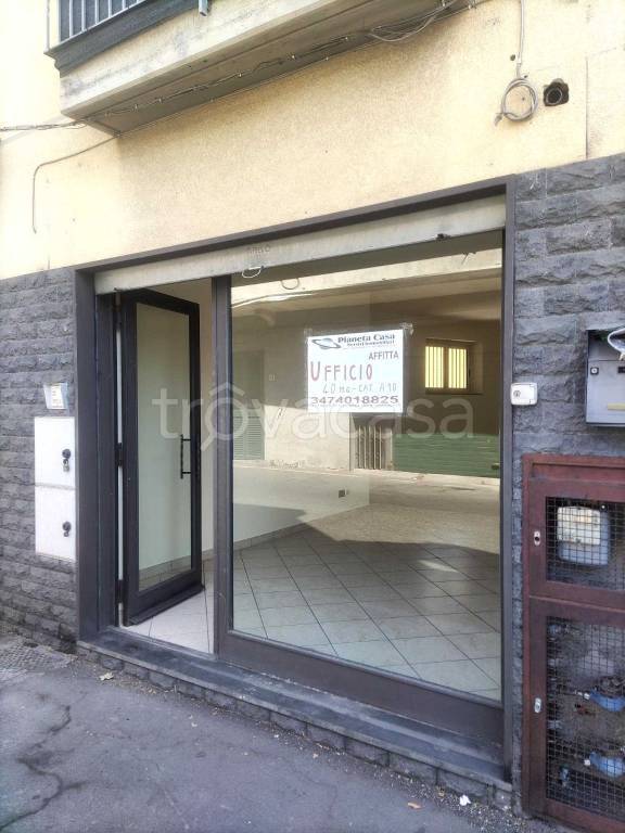 appartamento in affitto a Valverde(CT)