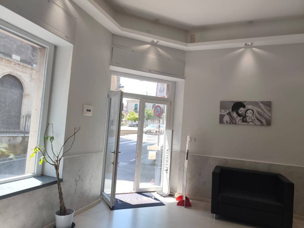 ufficio in affitto a Valverde(CT)