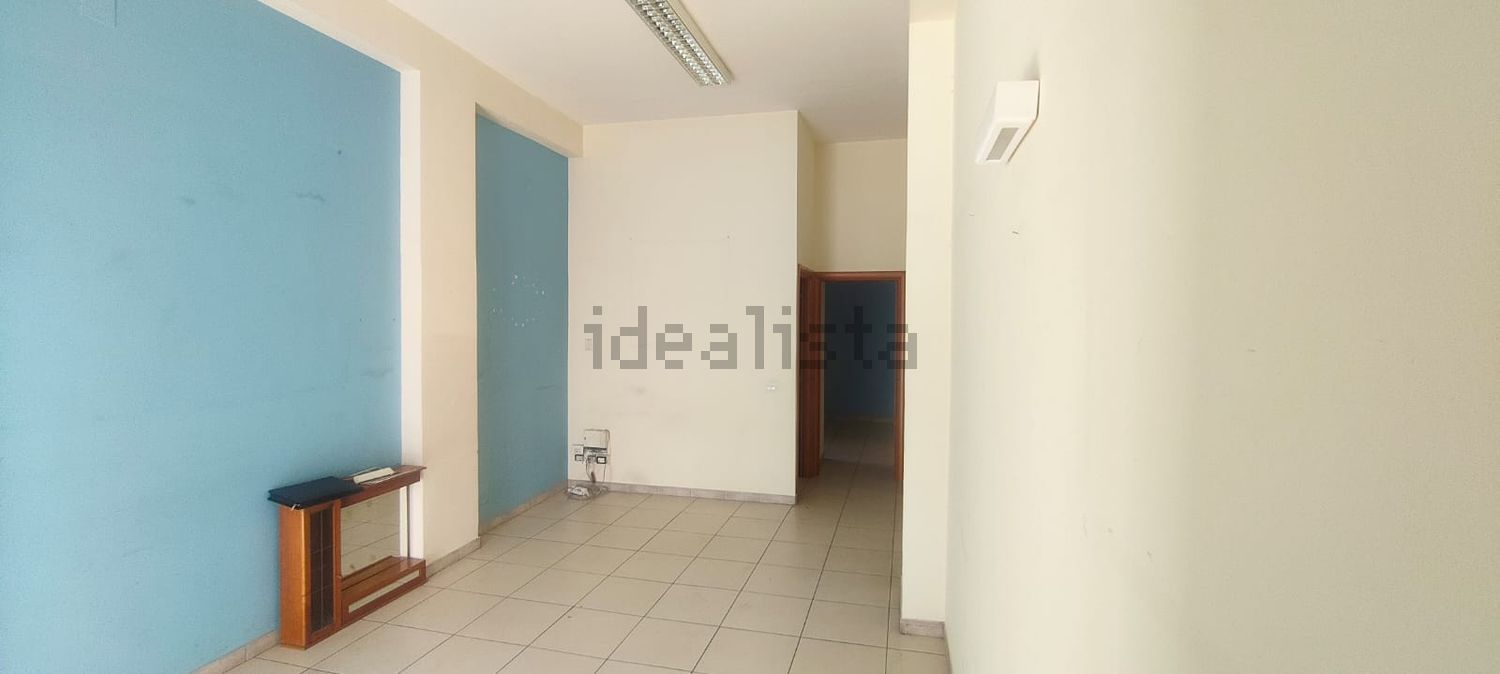 locale commerciale in affitto a Viagrande