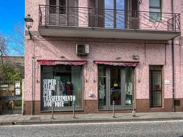 negozio in affitto a Viagrande