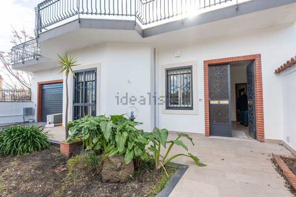 casa indipendente in affitto a Viagrande