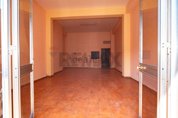 locale commerciale in affitto a Viagrande