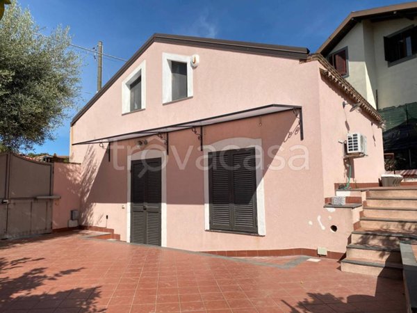 casa indipendente in affitto a Viagrande