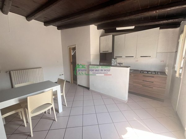 appartamento in affitto a Comiso in zona Centro Storico