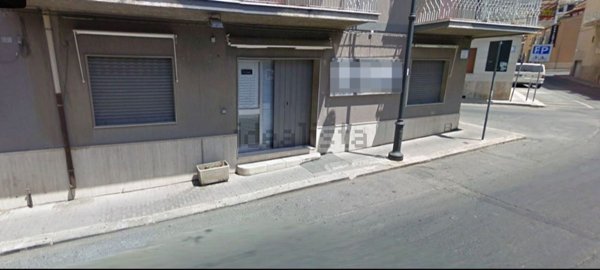 locale commerciale in affitto a Comiso