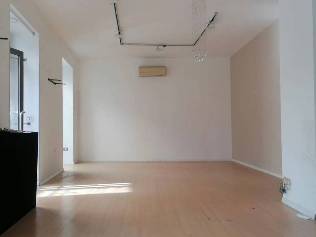 negozio in affitto a Comiso