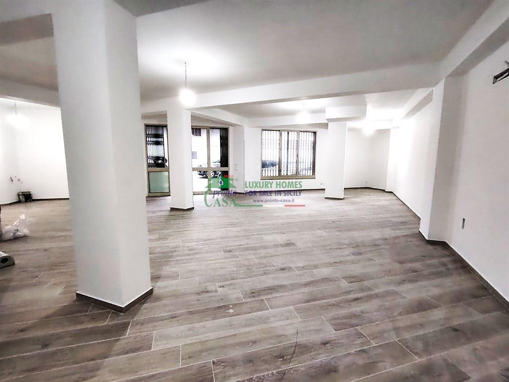 locale commerciale in affitto a Comiso in zona Centro Storico