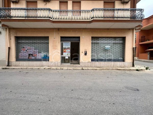 negozio in affitto ad Ispica