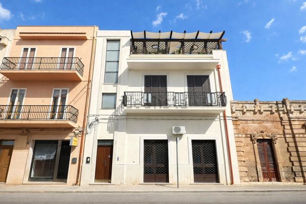 locale commerciale in affitto ad Ispica