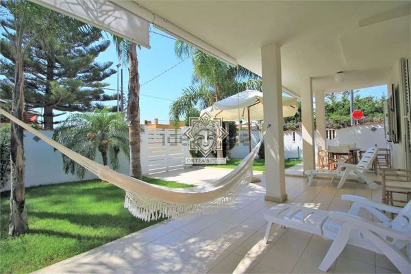 appartamento in affitto ad Ispica in zona Santa Maria del Focallo