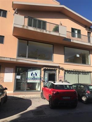 locale commerciale in affitto a Modica in zona Sacro Cuore