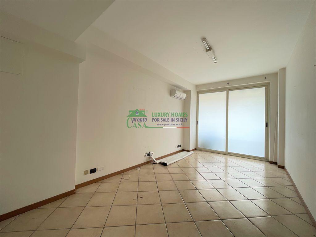 appartamento in affitto a Modica in zona Modica Bassa