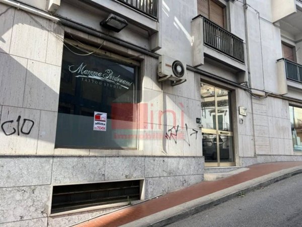 negozio in affitto a Modica in zona Modica Bassa