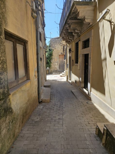 appartamento in affitto a Modica in zona Modica Bassa