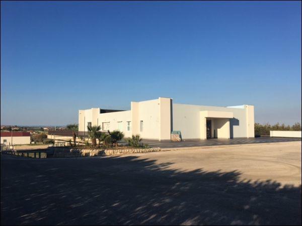 locale commerciale in affitto a Modica