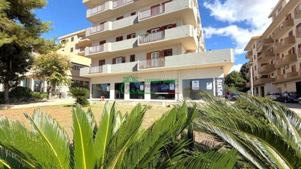 locale commerciale in affitto a Modica in zona Sacro Cuore