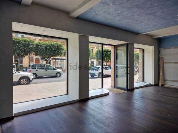 locale commerciale in affitto a Modica in zona Modica Bassa