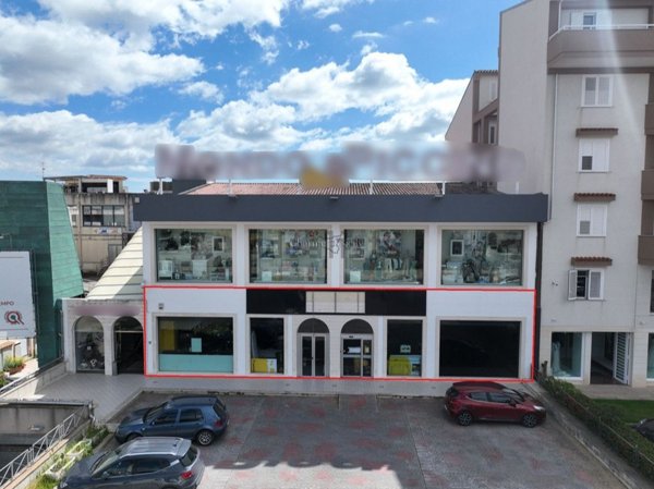 negozio in affitto a Modica in zona Sacro Cuore