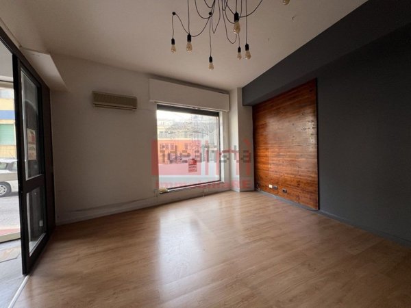 locale commerciale in affitto a Modica