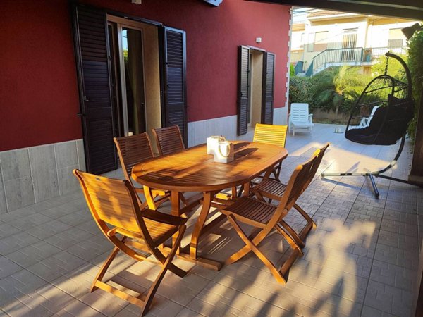 casa indipendente in affitto a Modica in zona Sacro Cuore