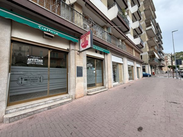 locale commerciale in affitto a Modica in zona Modica Bassa