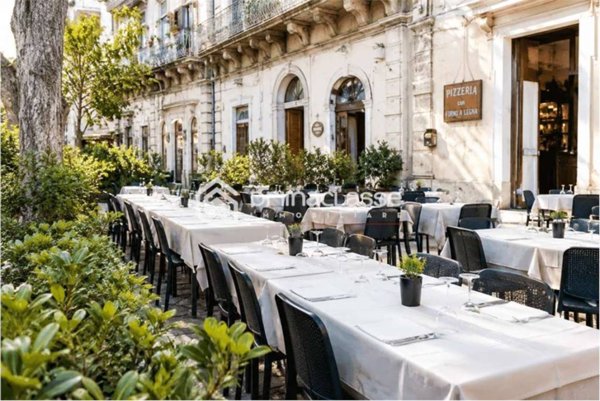 negozio in affitto a Modica
