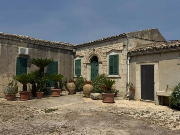 appartamento in affitto a Modica