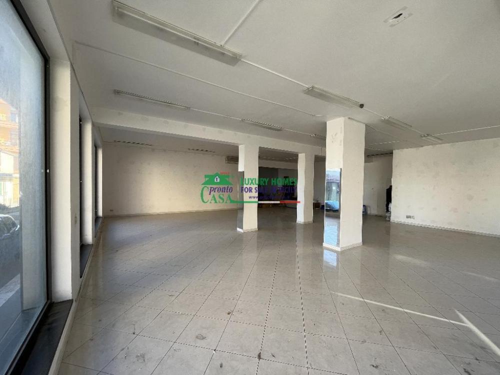 locale commerciale in affitto a Modica in zona Sacro Cuore