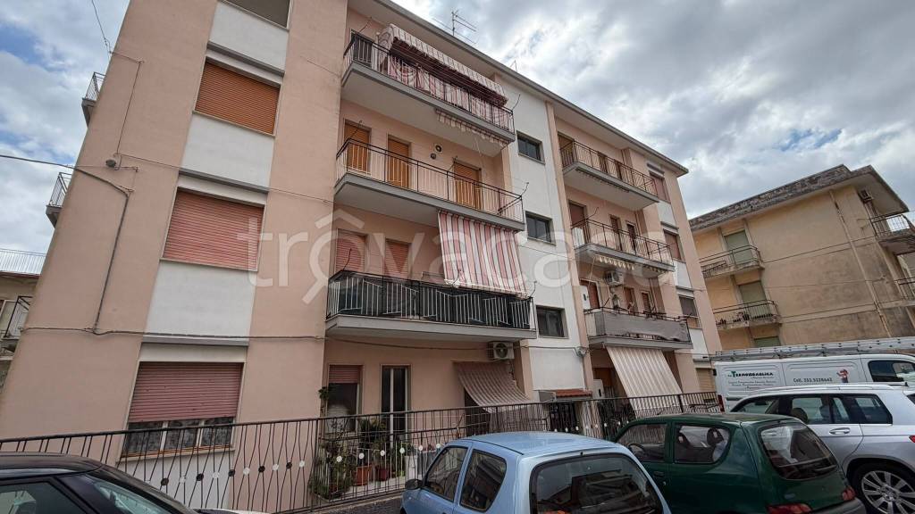 appartamento in affitto a Modica in zona Modica Bassa
