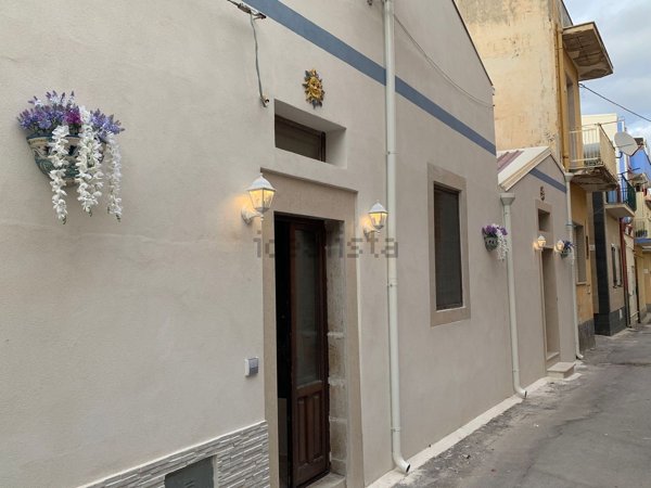 casa indipendente in affitto a Pozzallo