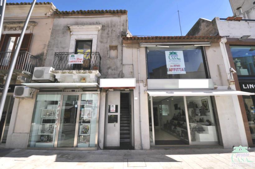 locale commerciale in affitto a Ragusa in zona Ragusa Centro
