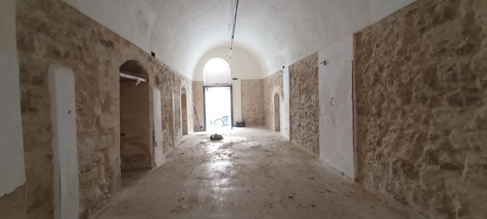 negozio in affitto a Ragusa in zona Ragusa Centro