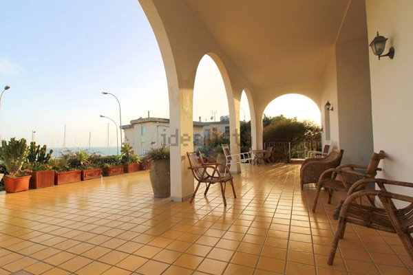 casa indipendente in affitto a Ragusa in zona Marina