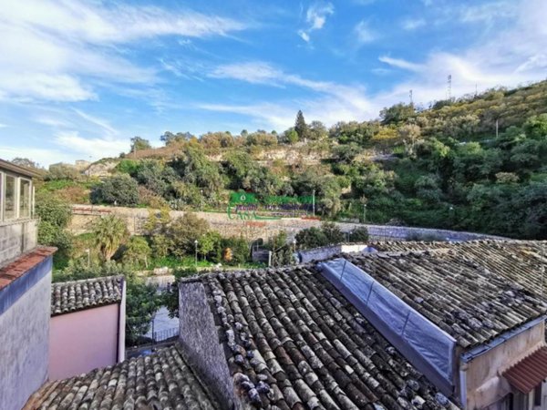 casa indipendente in affitto a Ragusa in zona Ibla