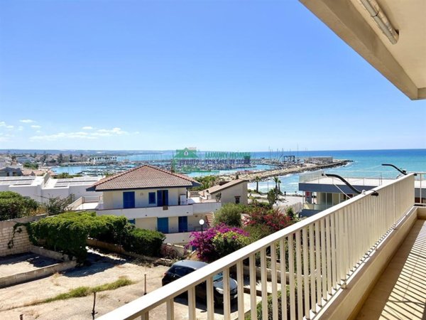 casa indipendente in affitto a Ragusa in zona Marina