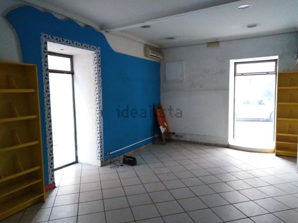 locale commerciale in affitto a Ragusa