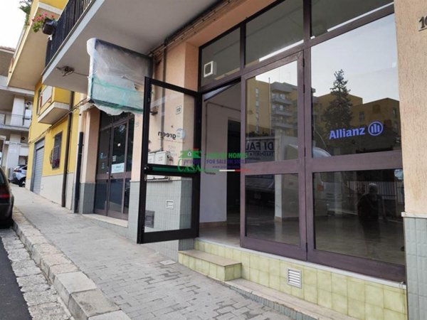 locale commerciale in affitto a Ragusa in zona L'Annunziata